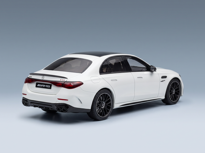 MERCEDES BENZ - E-CLASS E53 AMG (W214) 2025 - OPALITH WHITE