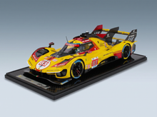 FERRARI - 499P 3.0L TURBO V6 TEAM AF CORSE N 83 24h LE MANS 2024 ROBERT KUBICA - ROBERT SHWARTZMAN - YIFEI YE - CON VETRINA - WITH SHOWCASE - YELLOW RED Vroomi Scale model cars Shop