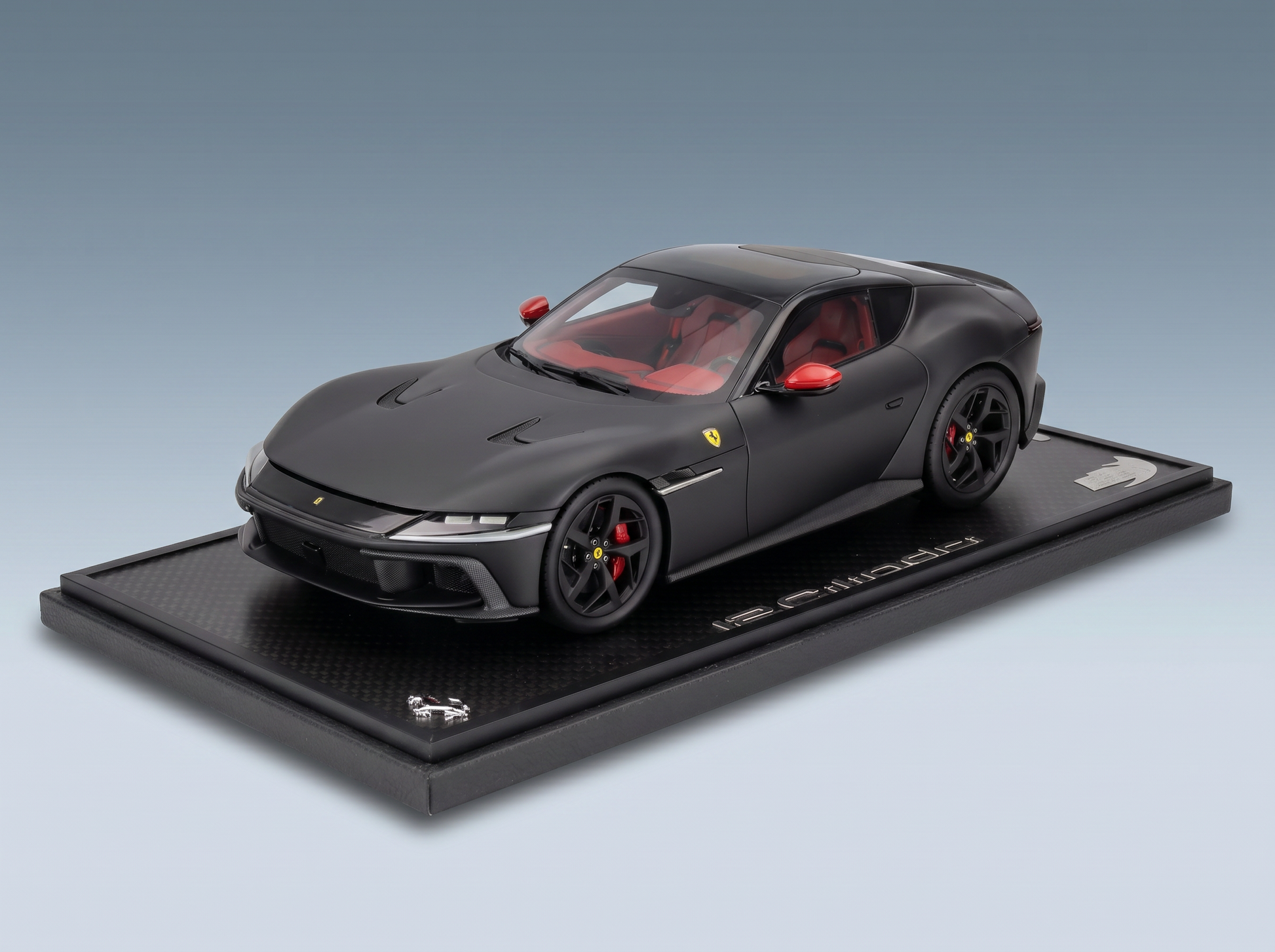 Nano_Banana_Pro_-_High-End-Studioaufnahme_eines_Modellautos_des_Ferrari_12Cilindri__basierend_auf_Str_7 - Vroomi