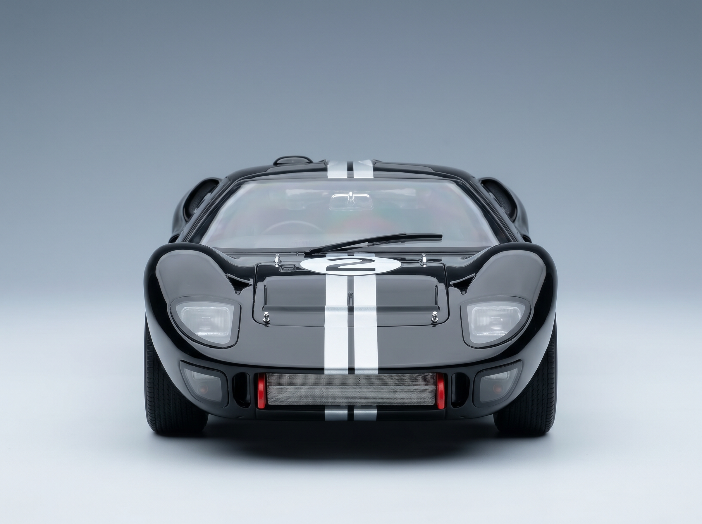 Ford GT40 MKII Team Shelby American Inc. No. 2 Bruce McLaren Chris Amon Winner 24h Le Mans 1966 CMR 1:12 scale model - image 4