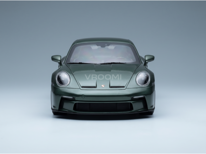 PORSCHE - 911 992 S/T COUPE 2023 - MALACHITE GREEN