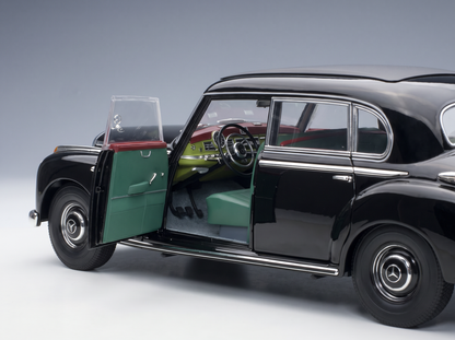 MERCEDES-BENZ – 300B (W186) LIMOUSINE 1955 PRIVATFAHRZEUG VON KONRAD ADENAUER – SCHWARZ