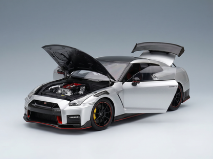 NISSAN - GT-R (R35) NISMO COUPE 2022 - SILVER CARBON