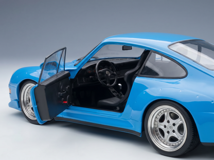 PORSCHE – 911 993 GT2 Coupé 1996 – Speedline-Felgen – Speedline-Felgen – Hellblau