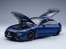 MERCEDES BENZ - GT AMG PRO 2025 - SPEKTRAL BLUE