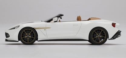 ASTON MARTIN VANQUISH ZAGATO VOLANTE ESCAPING WHITE TOP SPEED