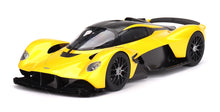 ASTON MARTIN VALKYRIE SUNBURST YELLOW TOP SPEED