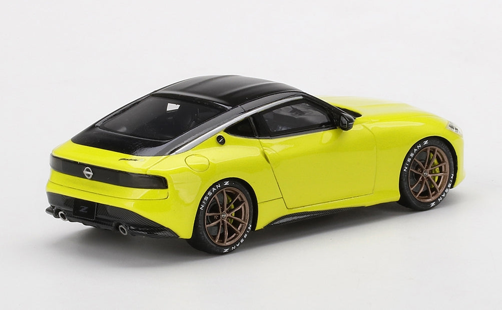 NISSAN Z PROTO YELLOW