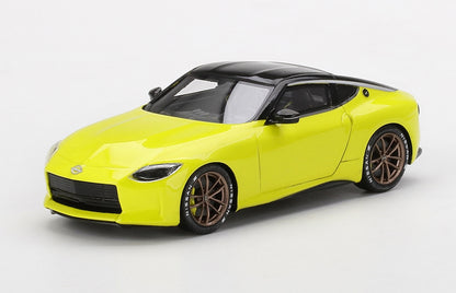 NISSAN Z PROTO YELLOW