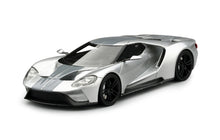 FORD GT INGOT SILVER CHICAGO AUTO SHOW 2015
