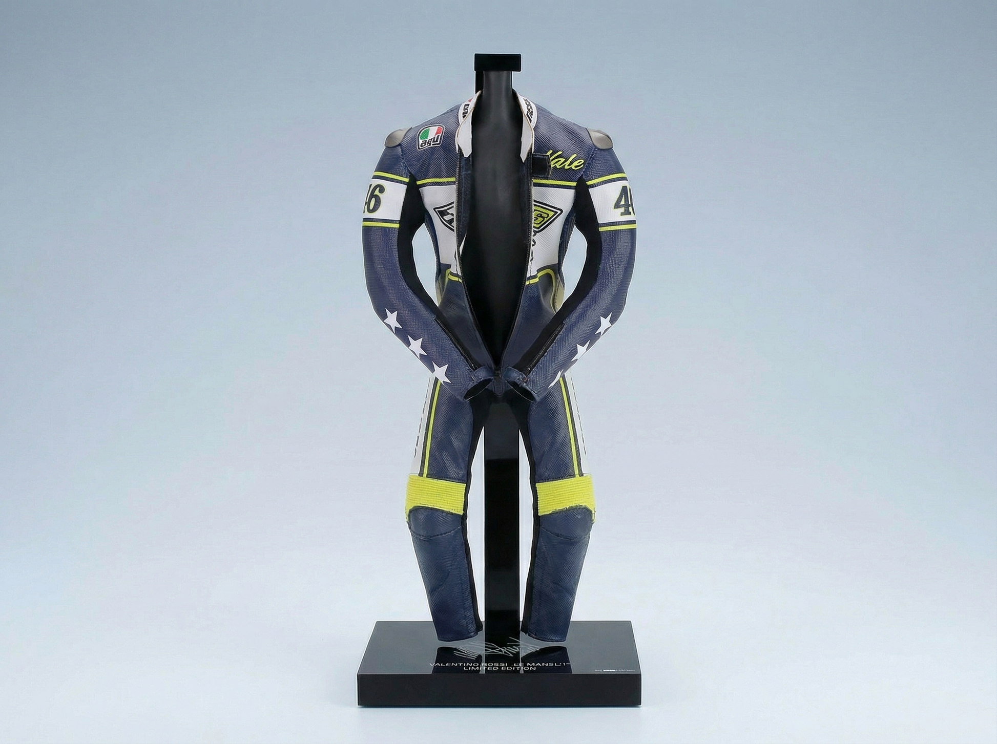 DAINESE - RACING SUIT - TUTA - VALENTINO ROSSI RANCH TAVULLIA SCALE MODEL - OPENED VIEW