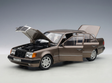MERCEDES BENZ - E-CLASS 500E (W124) 1990 - BEIGE MET