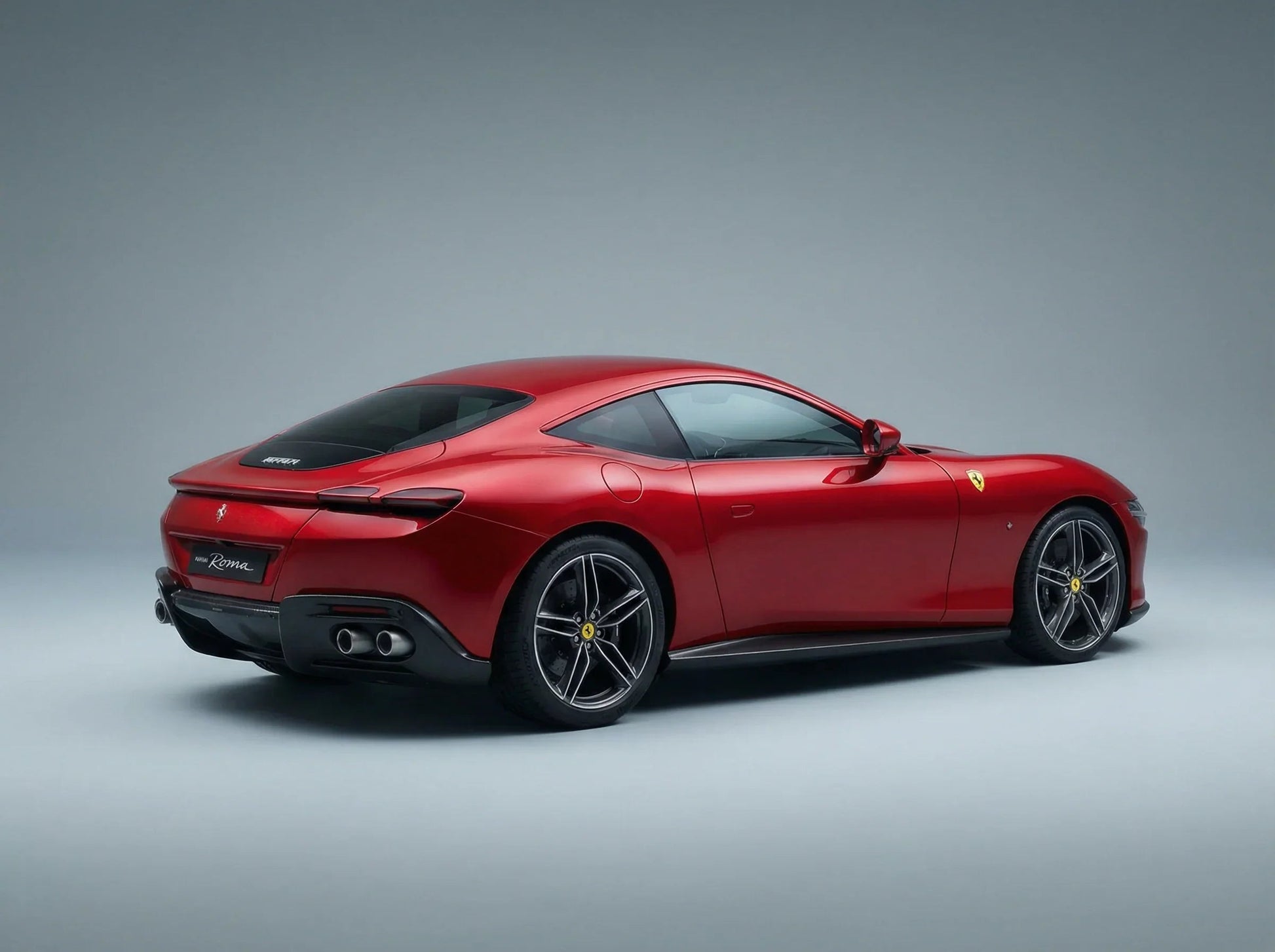 Rood Ferrari Roma-schaalmodel van Vroomi, met een strak ontwerp en een gedetailleerde afwerking.