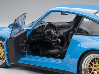 PORSCHE – 911 993 GT2 Coupé 1996 – BBS-Felgen – BBS-Felgen – Hellblau – Modellauto auf Vroomi