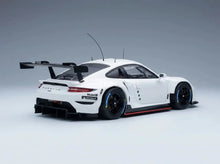 PORSCHE - 911 991-2 RSR-19 PLAIN BODY COUPE 2022 - WHITE Scale model car on Vroomi