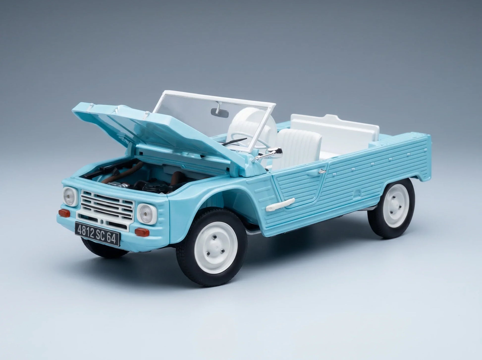CITROËN – MEHARI 1983 – SEHR HELLBLAU Modellauto auf Vroomi