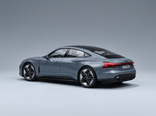 AUDI - GT RS E-TRON 2021 - CINZA