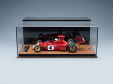 FERRARI - F1  312 B3 (BROKE NOSE) N 4 GP VAN CANADA (met coureurfiguurtje) 1973 ARTURO MERZARIO - ROOD WIT