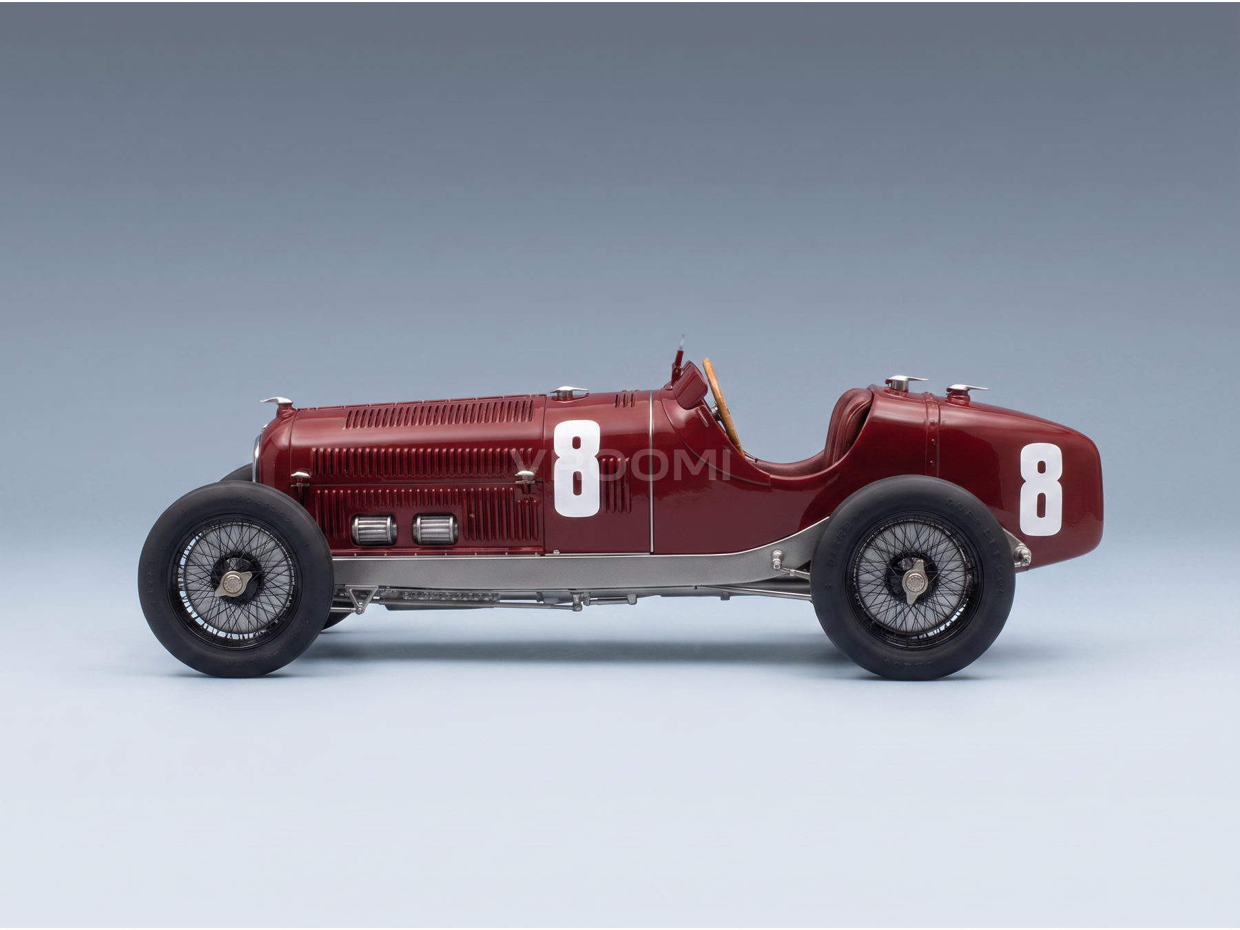 ALFA ROMEO - F1 P3 nr. 8 WINNAAR GP VAN ITALIË 1932 TAZIO NUVOLARI - ROOD - RACEWAGENS