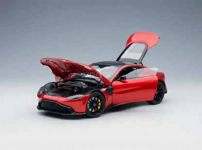 ASTON MARTIN - VANTAGE 2019 - HYPER RED CON TECHO NEGRO DE CARBONO Tienda de maquetas de coches Vroomi