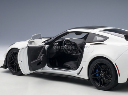 CHEVROLET - CORVETTE C7 ZR1 2017 - GRIS METALIZADO