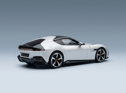 FERRARI - 12CILINDRI V12 830cv 2024 - BIANCO ARTICO - WHITE MET BLACK