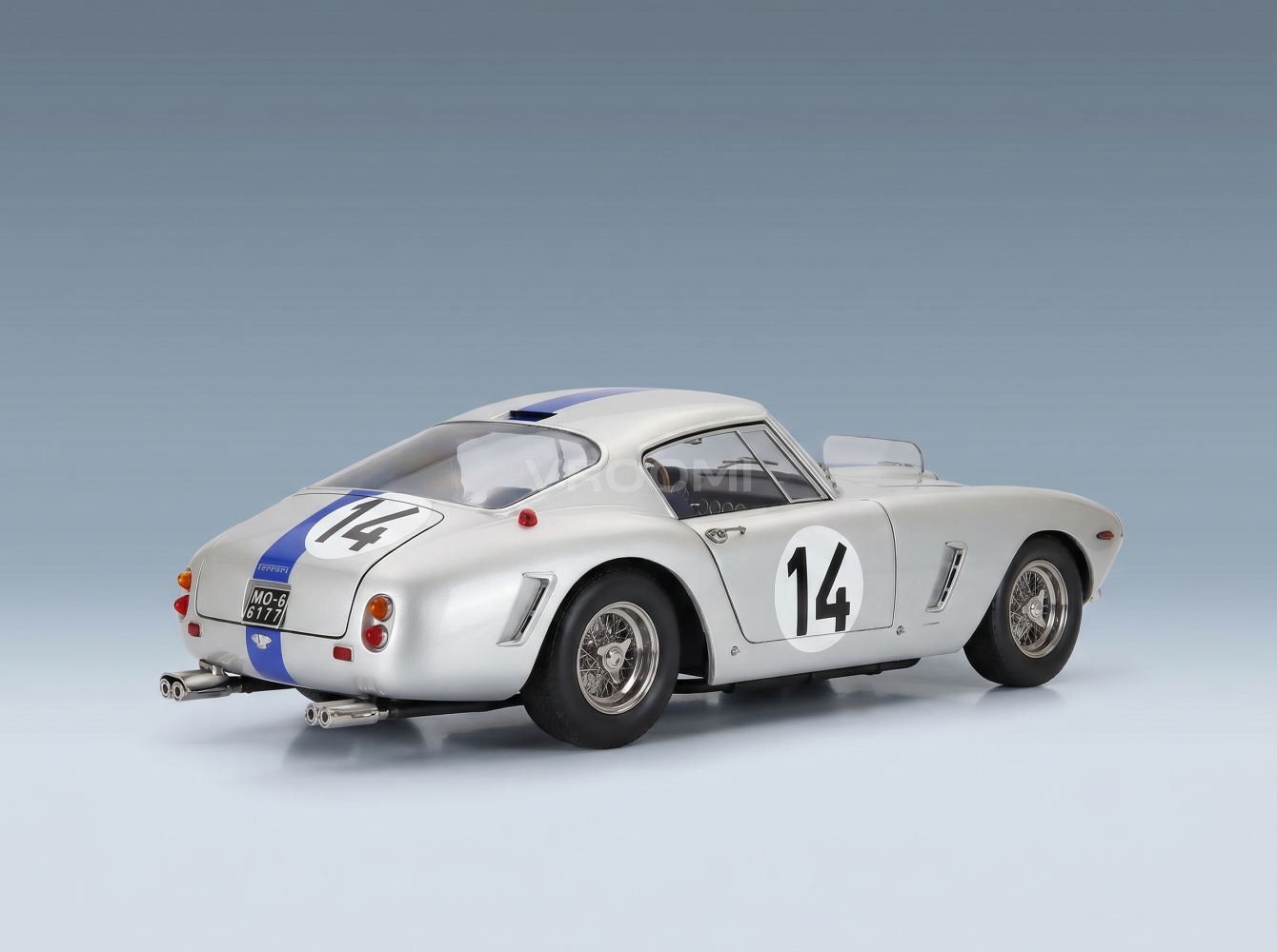 Ferrari-250GT-SWB-3,0-l-V12-Coupé-Team-Noblet-Nr.-14-3. Platz-24-Stunden-von-Le-Mans-1961-Pierre-Jean-Guichet-Silberblau-Rennwagen-411 - Vroomi