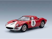 FERRARI - 250LM chassisnr. 5909 N 8 12 uur REIMS 1964 JOHN SURTEES - LORENZO BANDINI - GROEN - WEGWAGENS