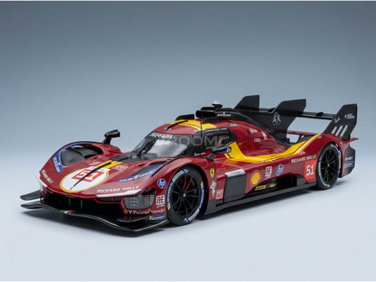 Maqueta de coche Ferrari roja a escala 1:51 con los colores de Richard Mille, presentada por Vroomi para coleccionistas.