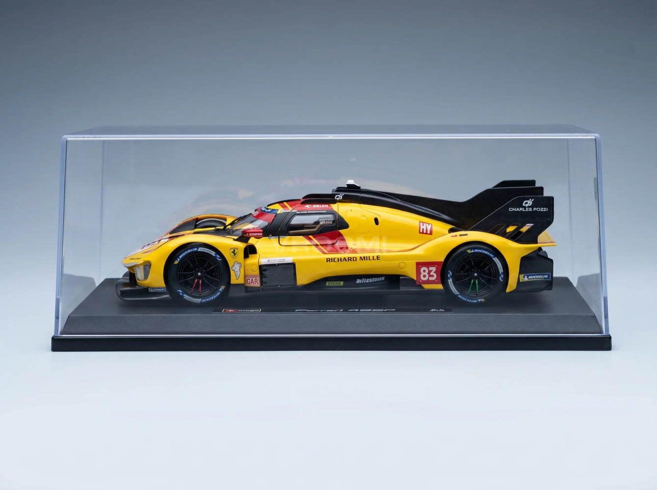 FERRARI - 499P 3.0L TURBO V6 TEAM AF CORSE N 83 WINNER 24h LE MANS 2025 ROBERT KUBICA - PHIL HANSON - YIFEI YE - CON VETRINA - WITH SHOWCASE - YELLOW RED Scale model car on Vroomi