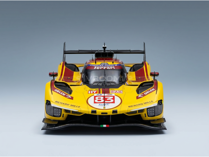 Maquette de voiture Ferrari jaune à l'échelle 1/83, ornée d'autocollants Orlen et Richard Mille, présentée par Vroomi