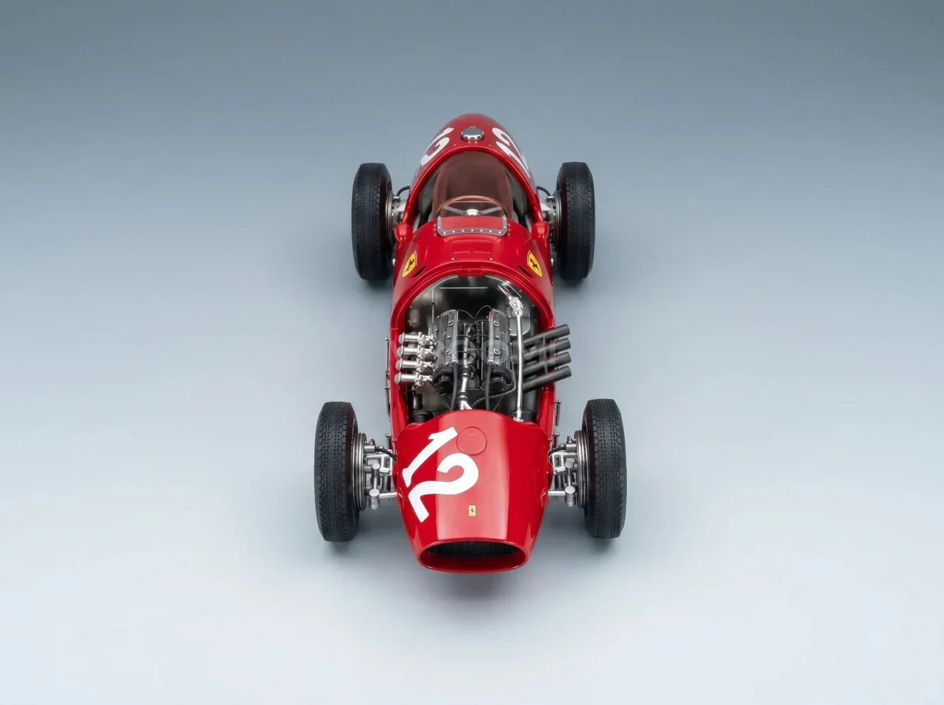 FERRARI - F1 500 F2 N 12 3e GP van Frankrijk 1952 PIERO TARUFFI - RED Vroomi Schaalmodellenwinkel