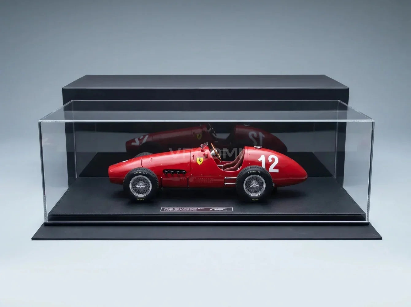 FERRARI - F1 500 F2 N 12 3e GP van Frankrijk 1952 PIERO TARUFFI - RED Vroomi Schaalmodellenwinkel