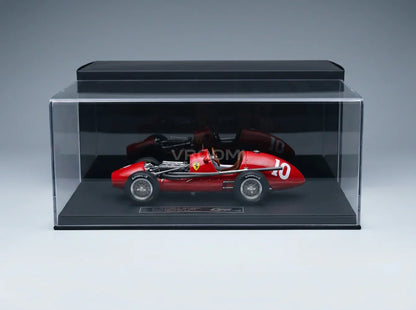 FERRARI | F1 500 F2 SCUDERIA FERRARI N 10 WINNAAR GP VAN ARGENTINIË ALBERTO ASCARI WERELDKAMPIOEN 1953 Vroomi Schaalmodellenwinkel