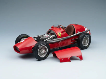 FERRARI | F1 500 F2 SCUDERIA FERRARI N 10 WINNAAR GP VAN ARGENTINIË ALBERTO ASCARI WERELDKAMPIOEN 1953 Vroomi Schaalmodellenwinkel