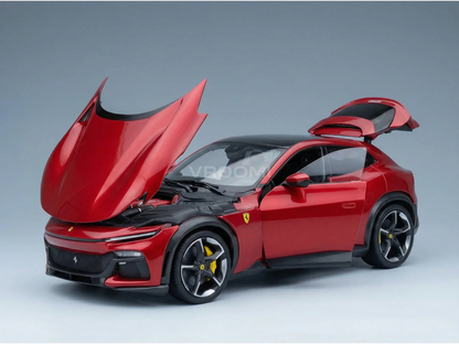 Rotes Ferrari Purosangue-Modellauto mit geöffneter Motorhaube und Türen sowie detailgetreuem Motor bei Vroomi