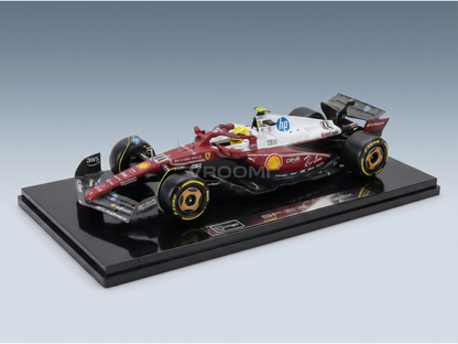 ferrari-with-showcase-f1-sf-25-team-scuderia-hp-n-44-monza-italy-gp-2025-lewis-hamilton-niki-lauda-50th-anniversary-world-champion-red-white-racing-cars-667 - Vroomi