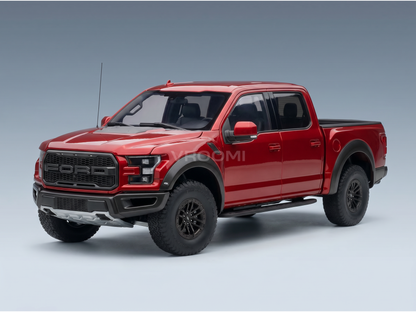 Maqueta a escala del Ford Raptor rojo de Vroomi, con un diseño detallado y neumáticos resistentes.