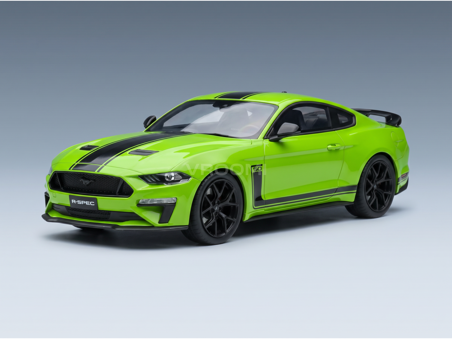 FORD EE. UU. - MUSTANG COUPÉ 5.0 R-SPEC, volante a la derecha, 2020 - VERDE CLARO Y NEGRO - COCHES DE CARRETERA