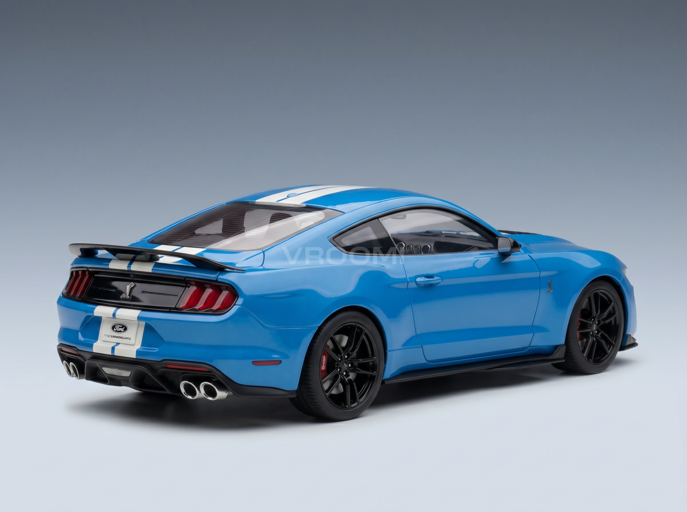 FORD EE. UU. - MUSTANG SHELBY GT500 COUPÉ 2023 - AZUL GRIBBER Maqueta de coche en Vroomi