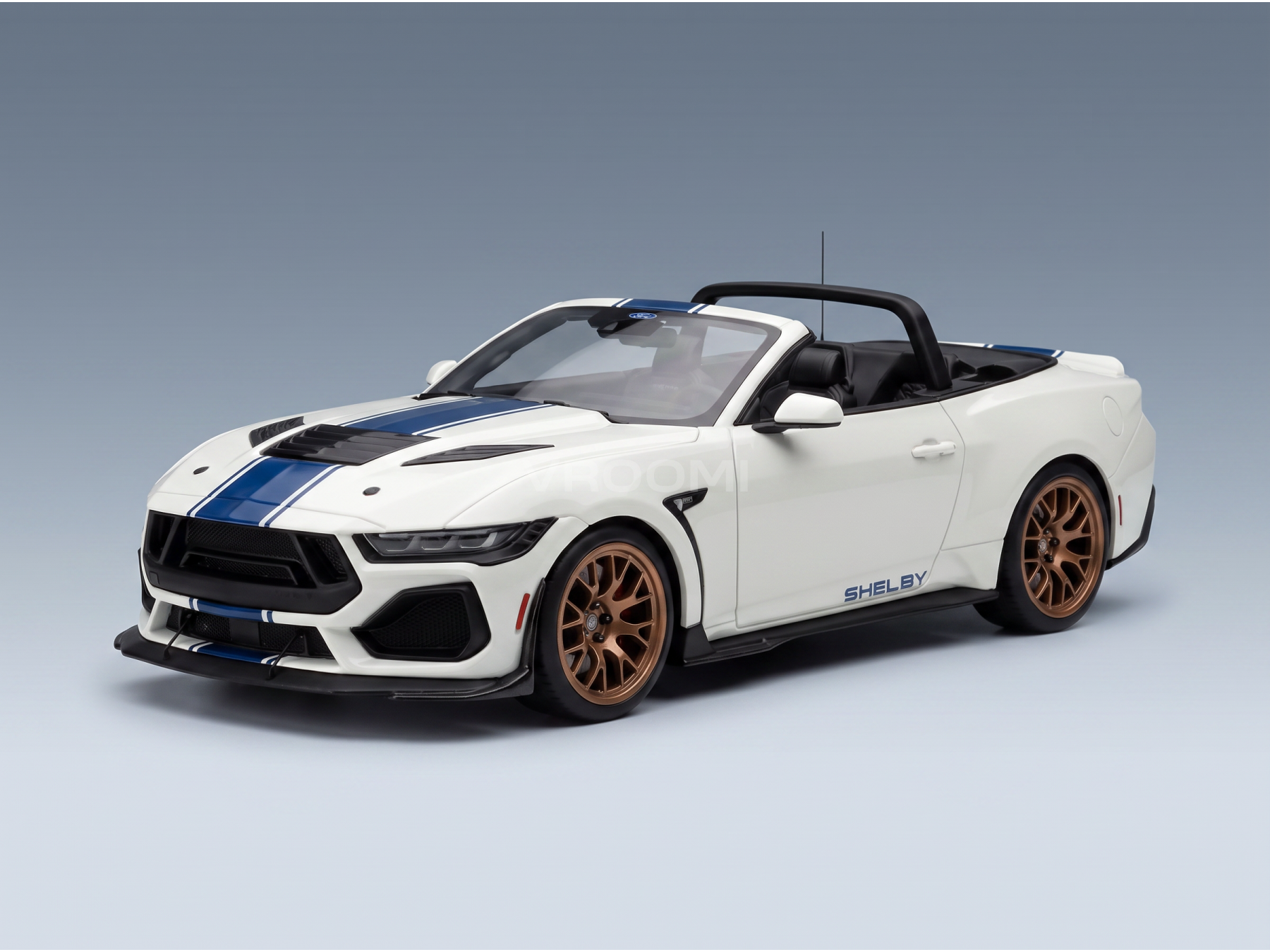 FORD EE. UU. - MUSTANG SUPER SNAKE COUPÉ 2025 - BLANCO Y AZUL - COCHES DE CARRETERA