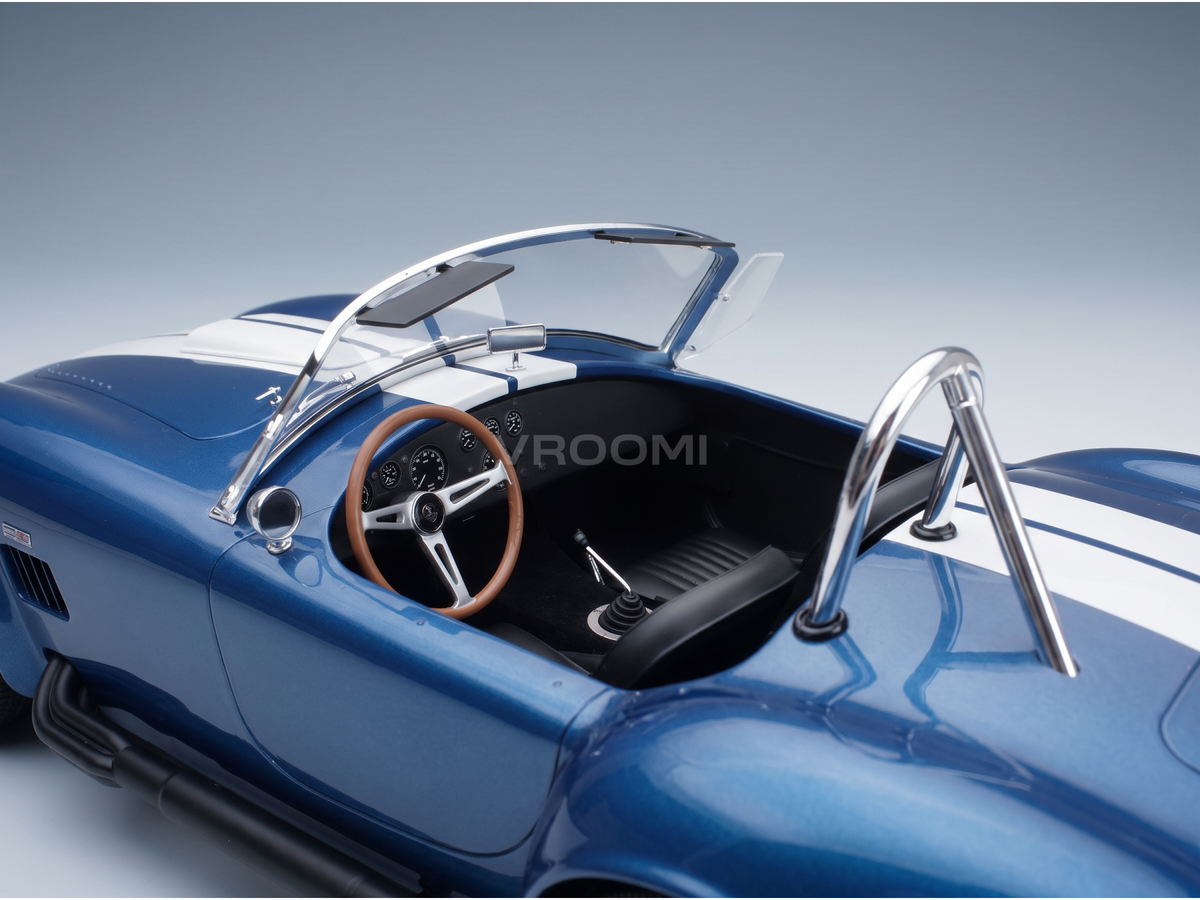 FORD USA - SHELBY COBRA 427 S/C SPIDER OPEN 1967 - CON VETRINA - WITH SHOWCASE - BLUE WHITE - ROAD CARS