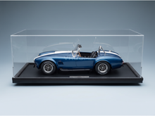 FORD EE. UU. - SHELBY COBRA 427 S/C SPIDER DESCAPOTABLE 1967 - CON VITRINA - AZUL Y BLANCO - COCHES DE CARRETERA