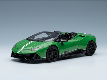 Maqueta a escala del Lamborghini Huracán STO en color verde con rayas blancas, presentada por Vroomi para coleccionistas.