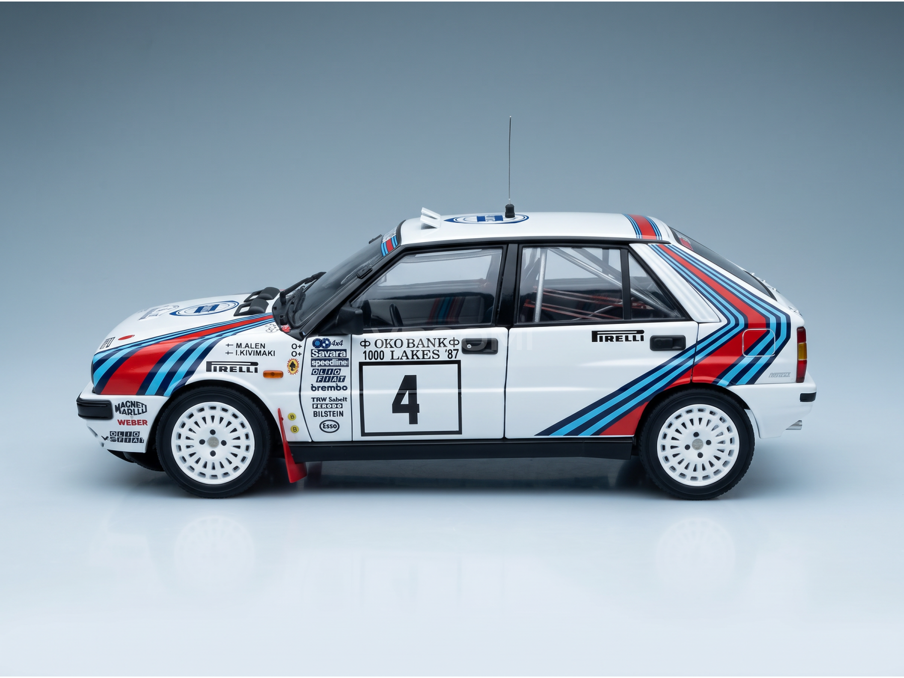 LANCIA - DELTA HF INTEGRALE 4WD TEAM LANCIA N 4 WINNER RALLY 1000 LAKES 1987 MARKKU ALEN - ILKKA KIVIMAKI - WHITE RED