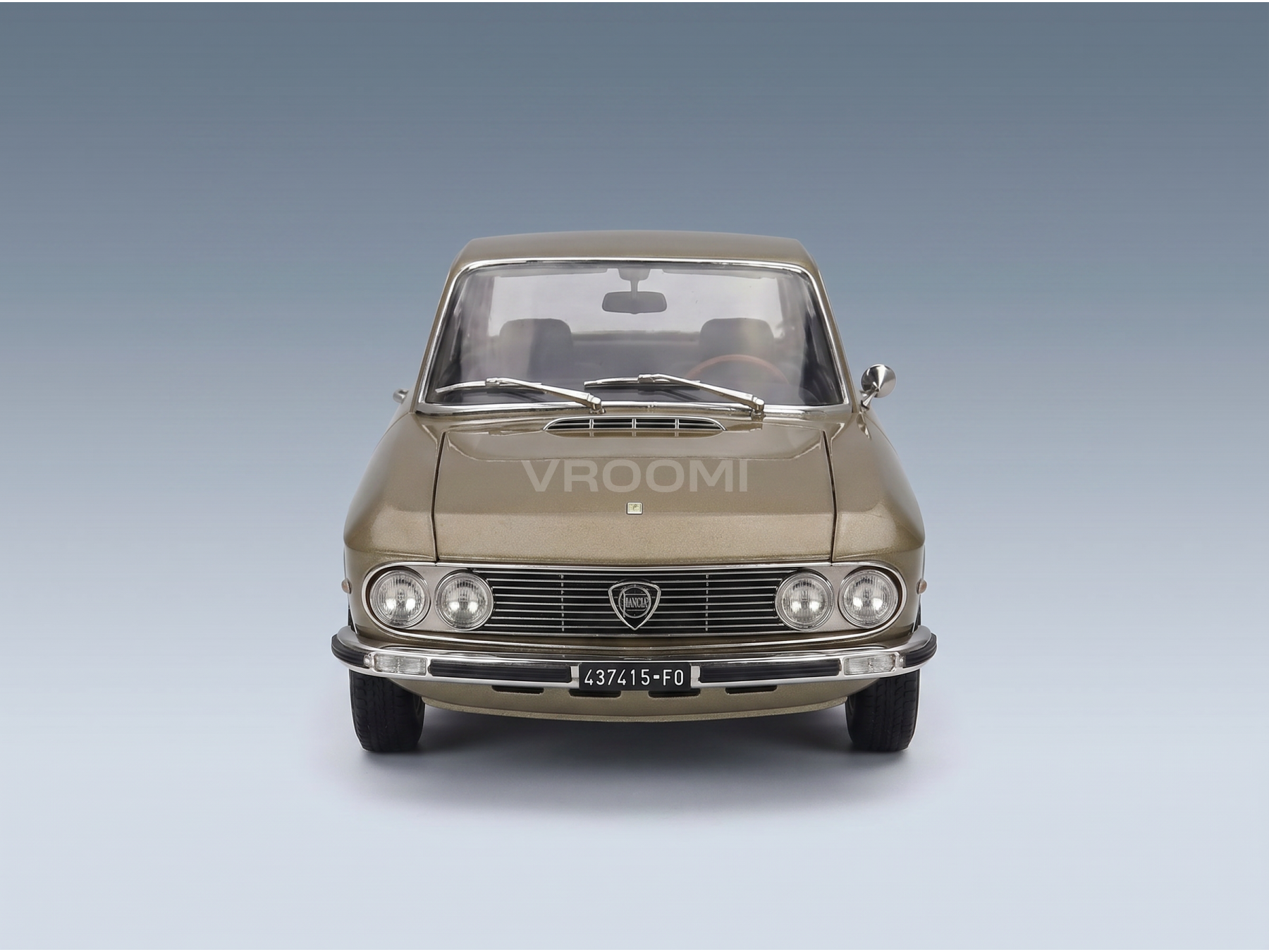 Lancia Fulvia 1971 Grey Metallic Norev 1:18 scale model - image 4