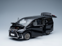 LEXUS | LM300h MINIVAN 2020 - modellino in scala modellino Vroomi