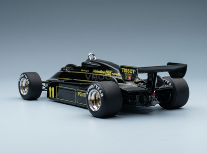 LOTUS | F1  91 N 11 SAISON 1982 E.DE ANGELIS - CON VETRINA - AVEC VITRINE