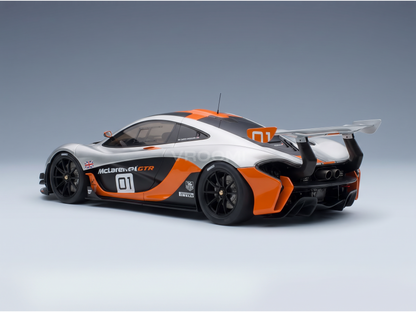 McLAREN - P1 GTR PEBBLE BEACH 2015 - CON VETRINA - WITH SHOWCASE - GREY ORANGE - ROAD CARS
