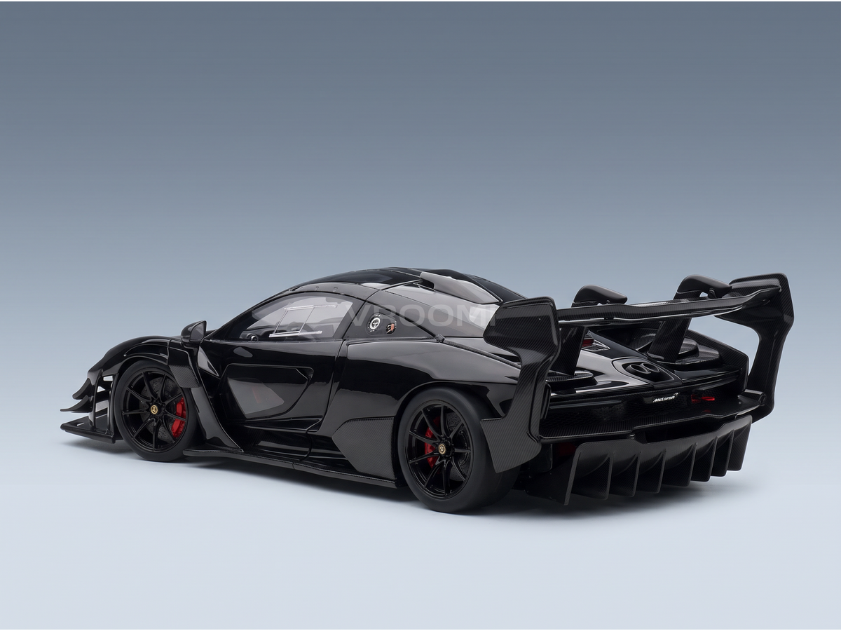 McLaren Senna GTR 2021 Onyx Black AUTOart 1:18 scale model - image 4